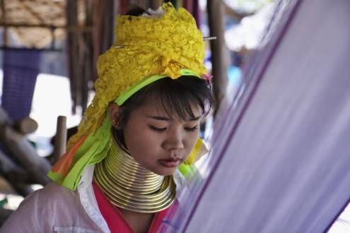 Que ver en Tailandia - Mujeres Jirafa