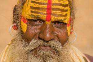 Viajes a la India - Que ver en India - Benares Sadhus