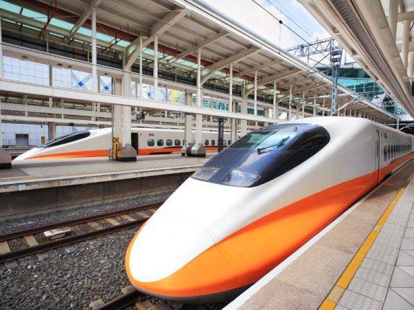 Viajes a Japón - Que ver en Japón - Tokio Tren bala