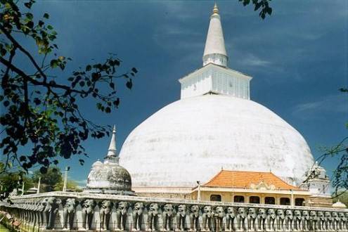 Que ver en Sri Lanka - Anuradhapura Pagoda
