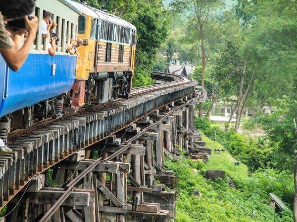 Tailandia de Norte a Sur - Tren de la muerte