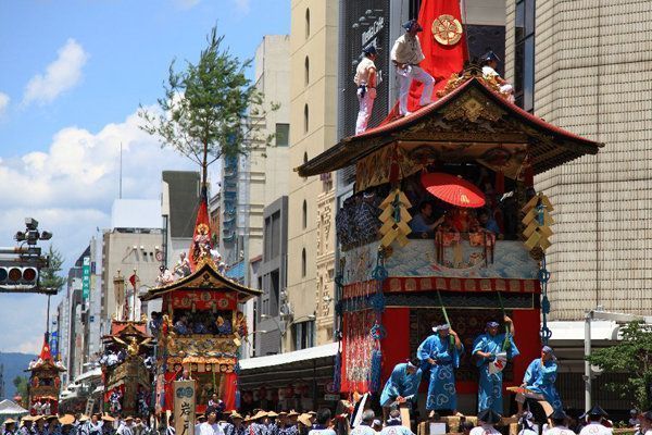 fiesta gion matsuri