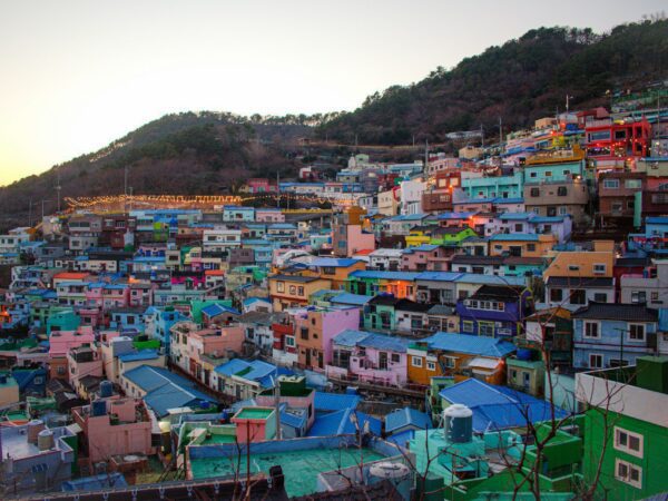 luke-ow-mLKkqlqFiZ4-unsplash